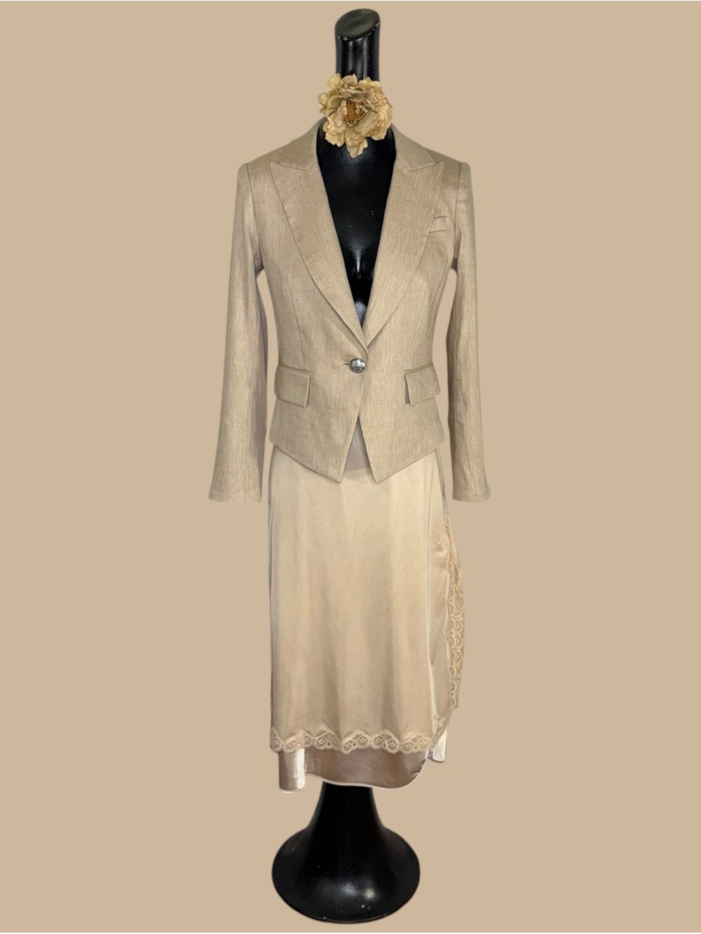 Veronica Beard Hosanna Linen-Blend Dickey Jacket - Picture 14 of 16